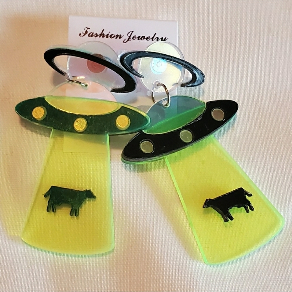 Weird Funny UFO Cow Clear Acrylic Earrings